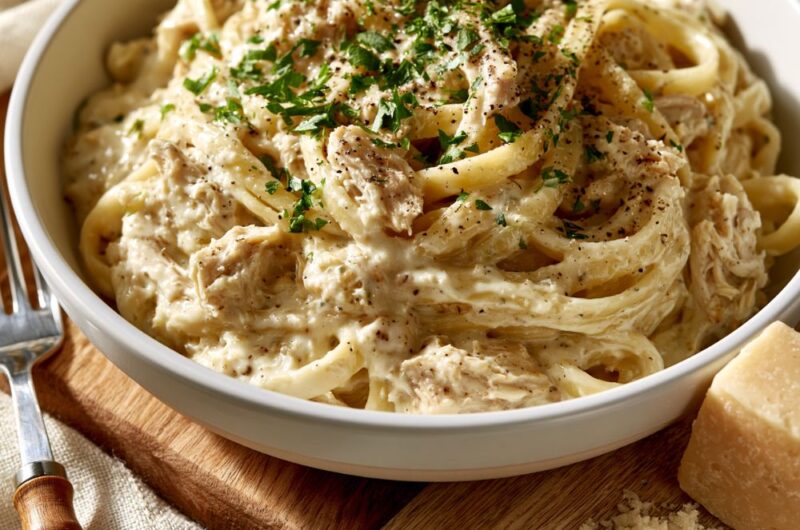 Shredded Chicken Alfredo Pasta
